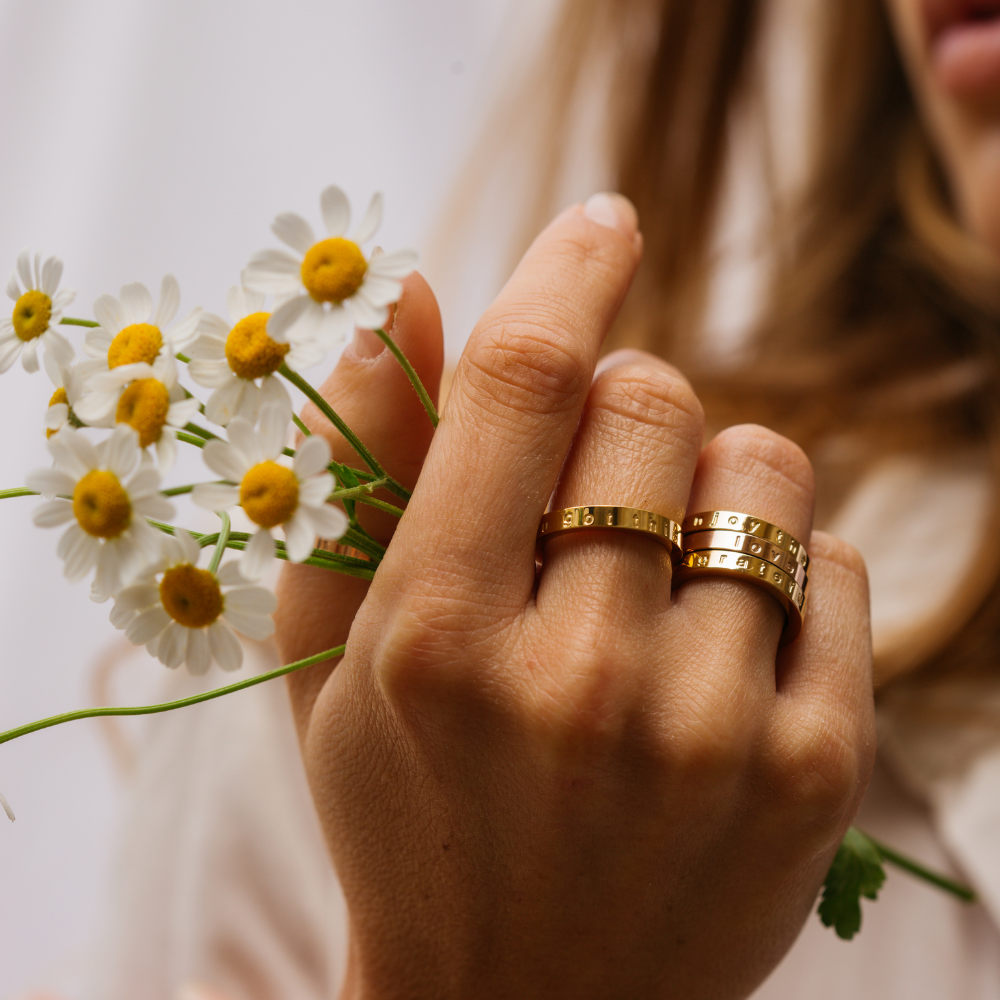 Breathe (shiny) by MantraBand® Bracelets