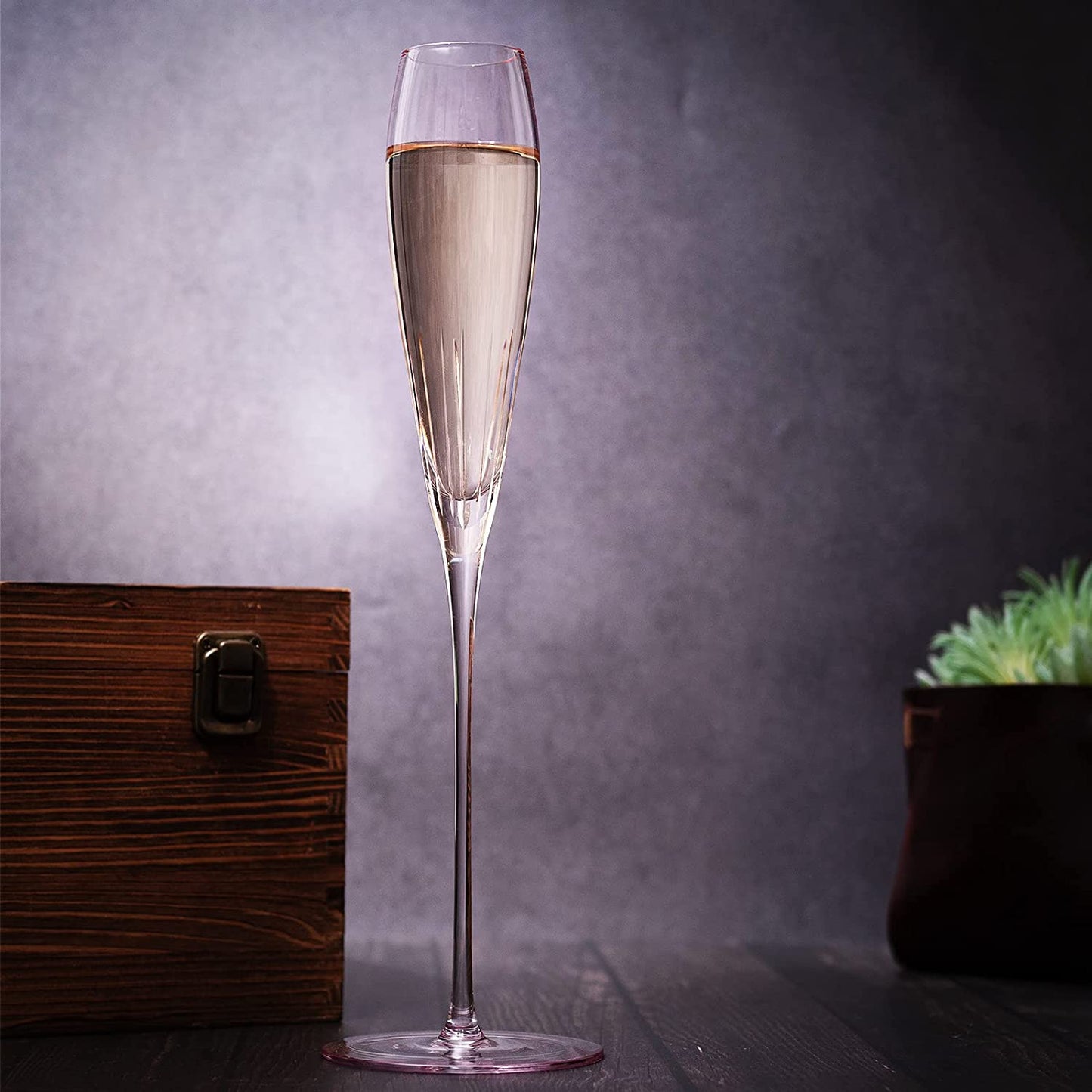 The Wine Savant - Paris Collection Crystal Pink Flutes Wine & Champagne Flutes - Set of 4 - 8.5oz