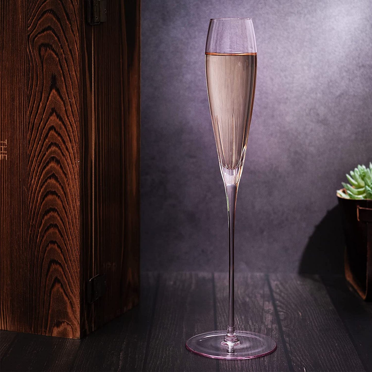 The Wine Savant - Paris Collection Crystal Pink Flutes Wine & Champagne Flutes - Set of 4 - 8.5oz