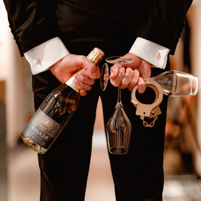 VINADA® - CRISPY CHARDONNAY (0%) 750 ML - 1,3,6,12 Bottles