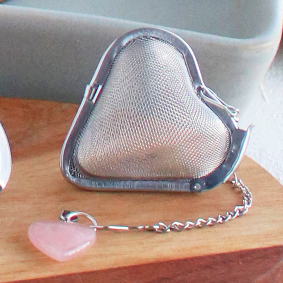 Plum Deluxe Tea - Gemstone Heart Tea Infuser - Rose Quartz or Amethyst