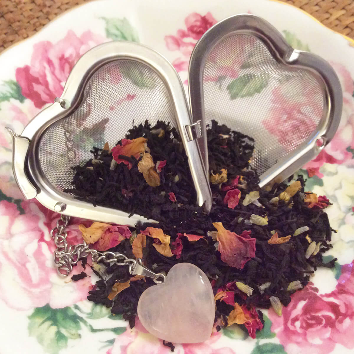 Plum Deluxe Tea - Gemstone Heart Tea Infuser - Rose Quartz or Amethyst